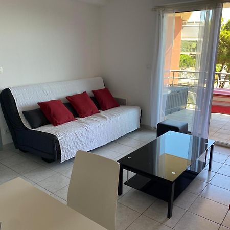 Appartement 4 Pers - Terrasse - Vue Mer - Proche Plage Saint-Pierre-la-Mer  エクステリア 写真